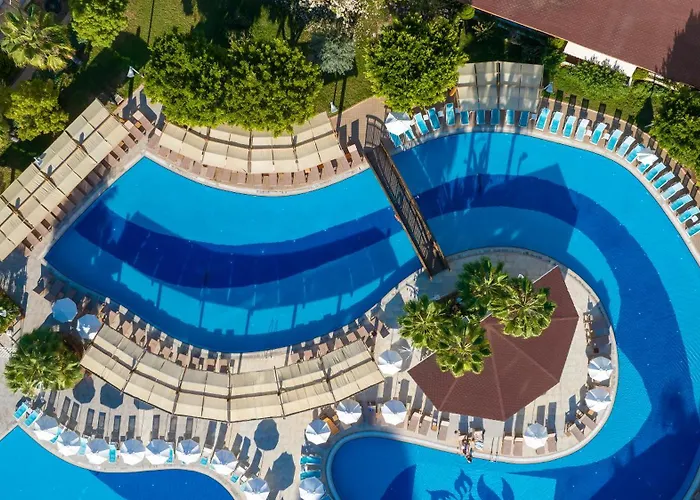 Alan Xafira Deluxe & 5*