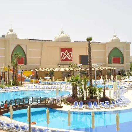 Alan Xafira Deluxe & Hotell 5*