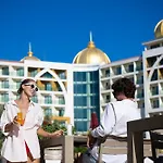 Alan Xafira Deluxe & Hotel 5*