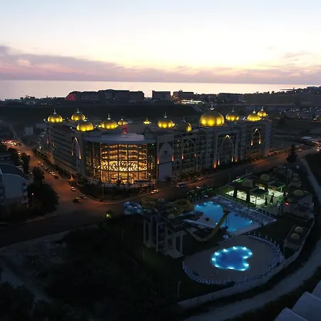 Alan Xafira Deluxe & 5* Alanya