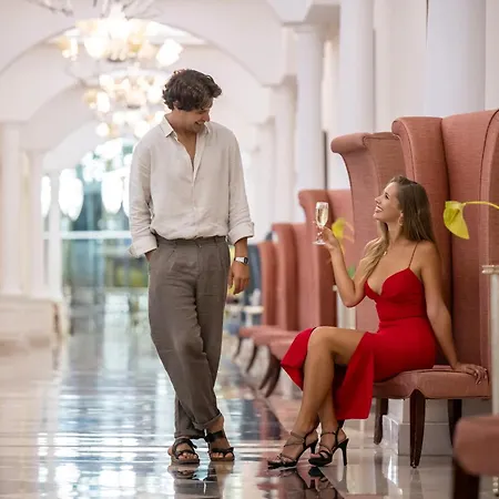 Alan Xafira Deluxe & Hotel Alanya