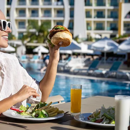 Alan Xafira Deluxe & Hotel Alanya