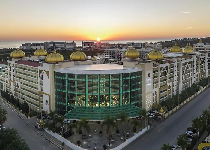 Alan Xafira Deluxe & 5*